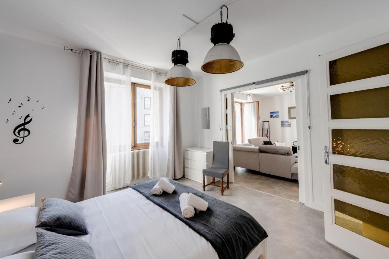 Les Capucins - 3 Bedroom Apartment Near The City Annecy Eksteriør billede